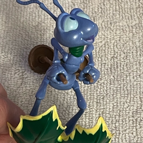 1998 Hallmark Keepsake Ornament of Flik Disney Pixar A Bug's Life - Picture 5 of 5